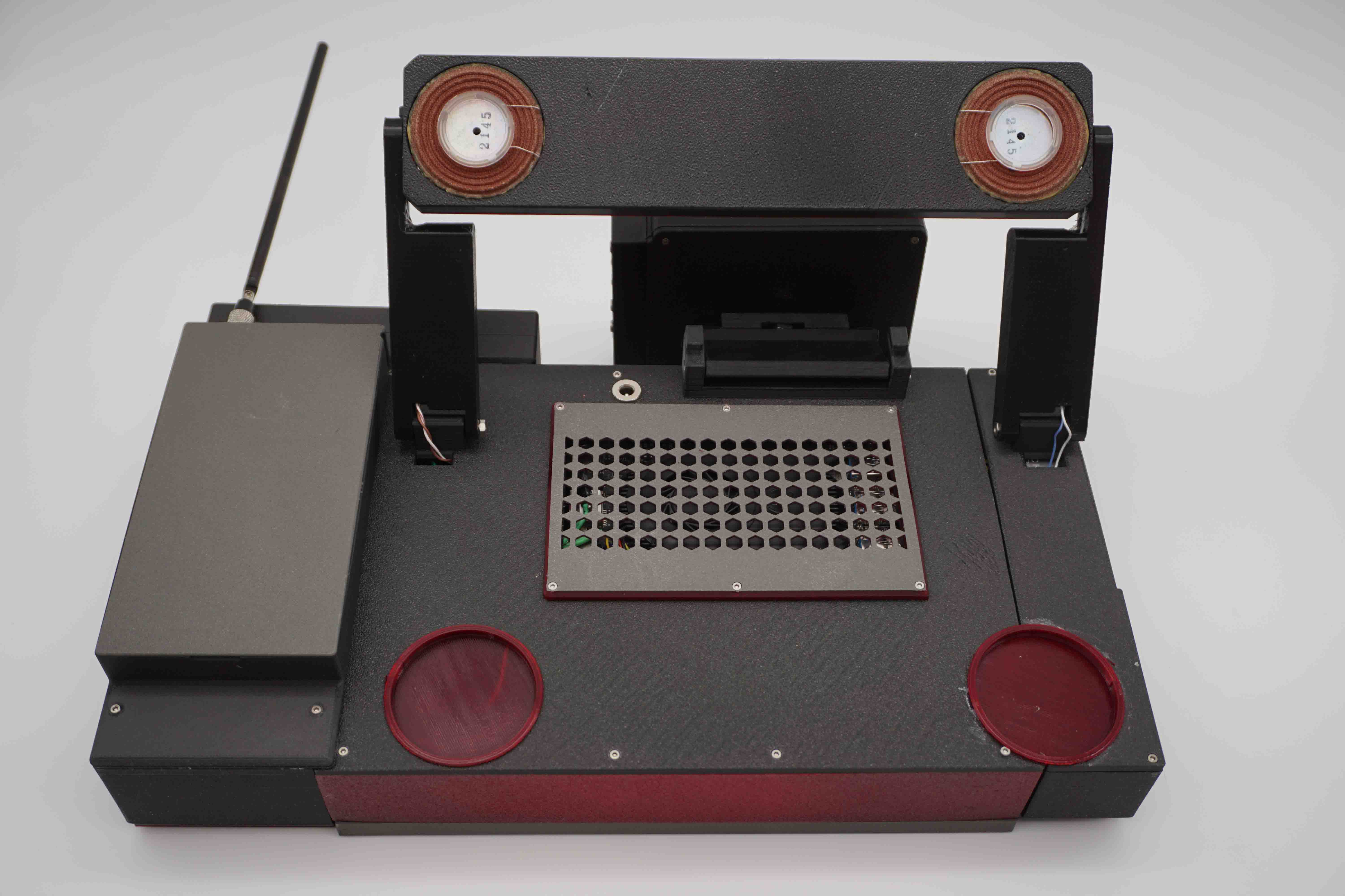 Cyberdeck Red V2 speaker system